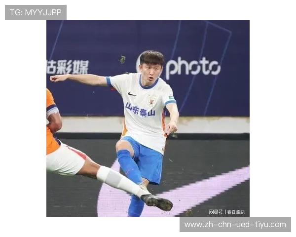 2-1！王彤补时读秒丢球！韩鹏兄弟遭戏耍！泰山关系户再成笑柄_比赛_鹏城_深圳